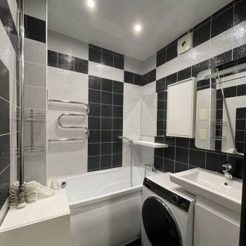 Сдается Многокомнатная квартира, 60 м²