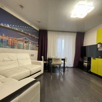 Сдается Многокомнатная квартира, 60 м²