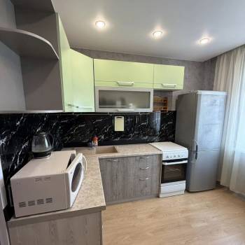 Сдается 1-комнатная квартира, 40,5 м²