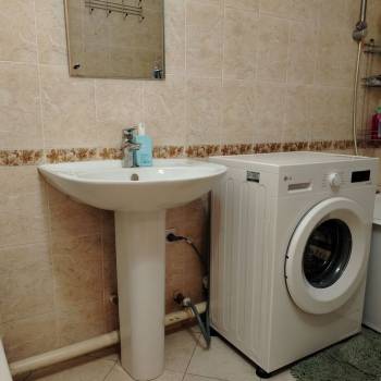 Сдается 1-комнатная квартира, 49 м²