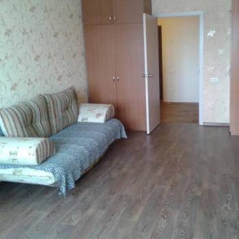 Сдается 1-комнатная квартира, 55 м²
