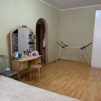 Сдается 1-комнатная квартира, 46 м²