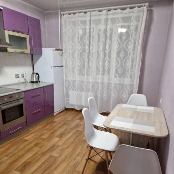 Сдается 1-комнатная квартира, 45 м²
