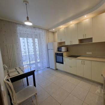 Сдается 1-комнатная квартира, 35 м²