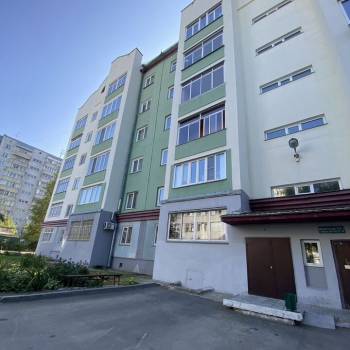 Продается Многокомнатная квартира, 78,2 м²