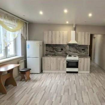 Сдается 2-х комнатная квартира, 56 м²