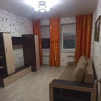 Сдается 1-комнатная квартира, 40 м²