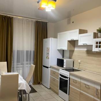 Сдается 2-х комнатная квартира, 61 м²