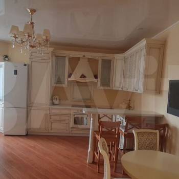 Сдается Многокомнатная квартира, 87 м²