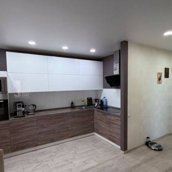 Сдается 2-х комнатная квартира, 64,7 м²