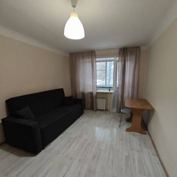 Сдается Многокомнатная квартира, 60 м²