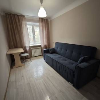 Сдается Многокомнатная квартира, 60 м²