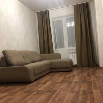 Сдается 1-комнатная квартира, 37 м²