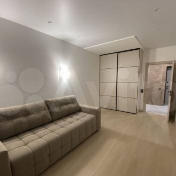 Сдается 1-комнатная квартира, 39 м²