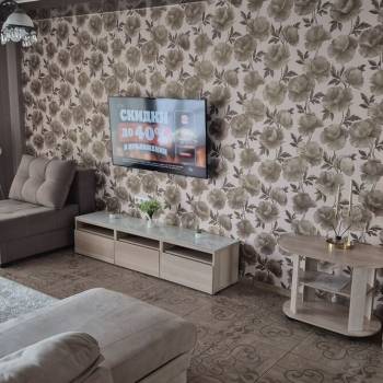 Сдается 1-комнатная квартира, 56 м²