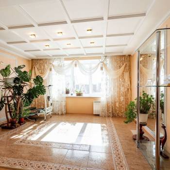 Продается Многокомнатная квартира, 131 м²