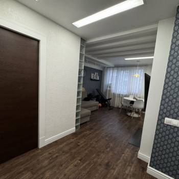 Продается 3-х комнатная квартира, 57,5 м²