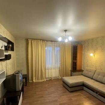 Продается 2-х комнатная квартира, 42 м²