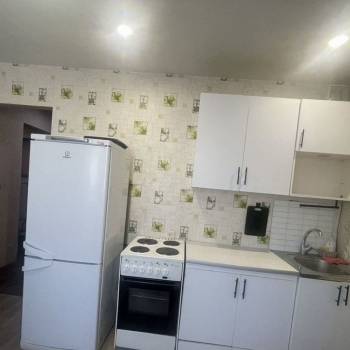 Продается 2-х комнатная квартира, 42 м²