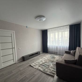 Сдается 1-комнатная квартира, 41 м²