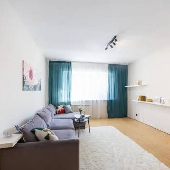 Сдается Многокомнатная квартира, 107 м²