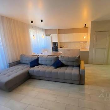 Сдается 2-х комнатная квартира, 56 м²