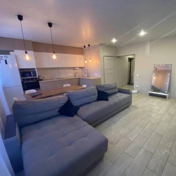 Сдается 2-х комнатная квартира, 56 м²
