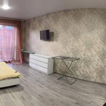 Сдается 2-х комнатная квартира, 78 м²