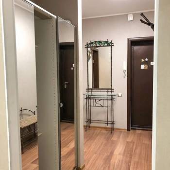 Сдается 1-комнатная квартира, 46 м²