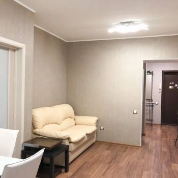 Сдается 1-комнатная квартира, 46 м²