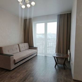 Сдается 2-х комнатная квартира, 77 м²