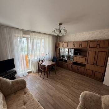 Продается 1-комнатная квартира, 41,3 м²
