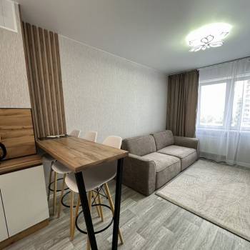 Сдается 1-комнатная квартира, 37 м²