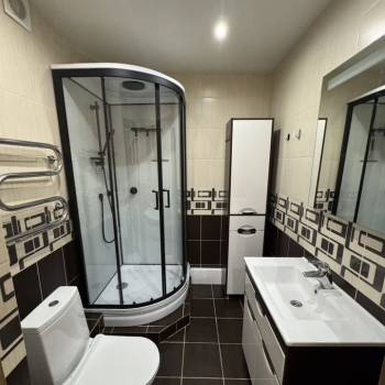 Сдается 1-комнатная квартира, 42 м²