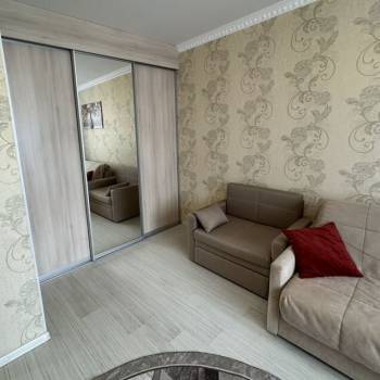 Сдается 1-комнатная квартира, 38 м²