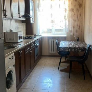 Продается 1-комнатная квартира, 41,7 м²