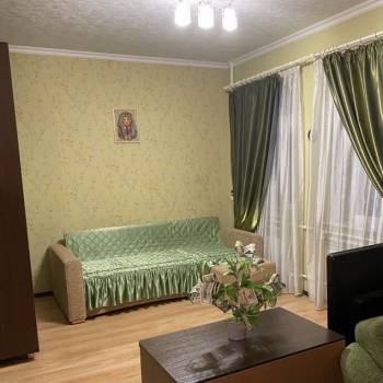 Сдается 1-комнатная квартира, 48 м²