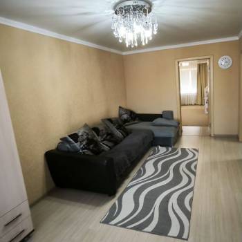 Сдается Многокомнатная квартира, 56 м²
