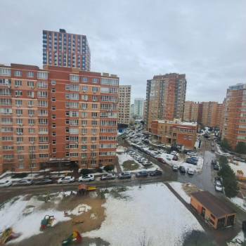 Сдается 1-комнатная квартира, 40 м²