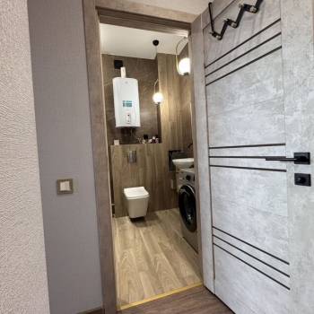 Сдается 1-комнатная квартира, 51,9 м²