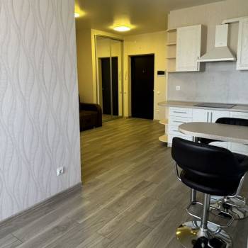 Сдается 1-комнатная квартира, 50 м²