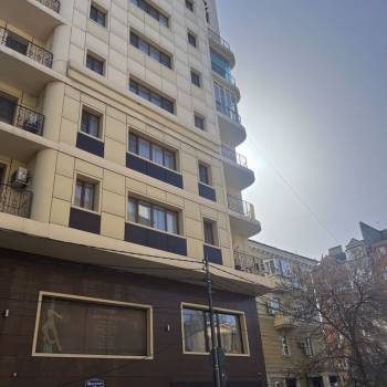 Сдается 2-х комнатная квартира, 77,9 м²