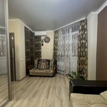 Сдается 1-комнатная квартира, 37 м²