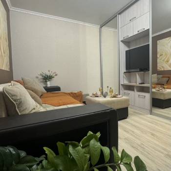 Сдается 1-комнатная квартира, 37 м²