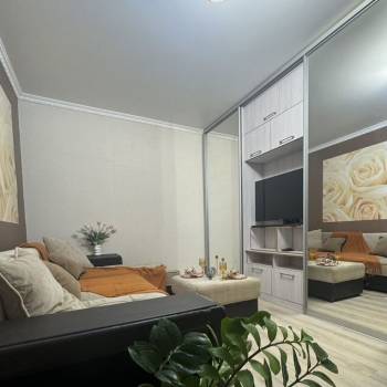 Сдается 1-комнатная квартира, 37 м²