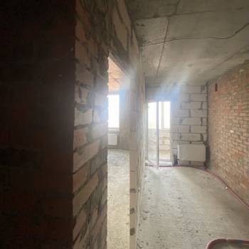 Продается 1-комнатная квартира, 37 м²