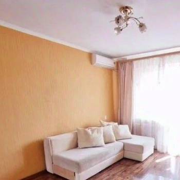 Сдается 1-комнатная квартира, 41 м²