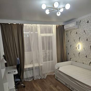 Сдается Многокомнатная квартира, 102 м²