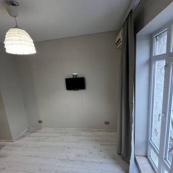 Продается 1-комнатная квартира, 30 м²