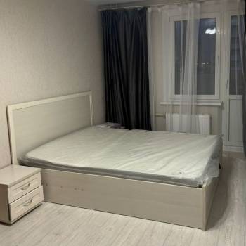 Сдается 2-х комнатная квартира, 64 м²